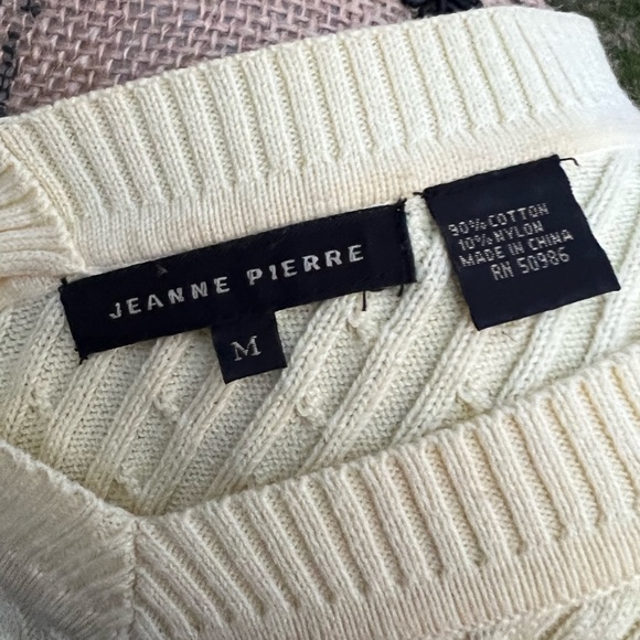 Jeanne Piere 90% Cotton V neck knit light yellow top size medium - Picture 4 of 6